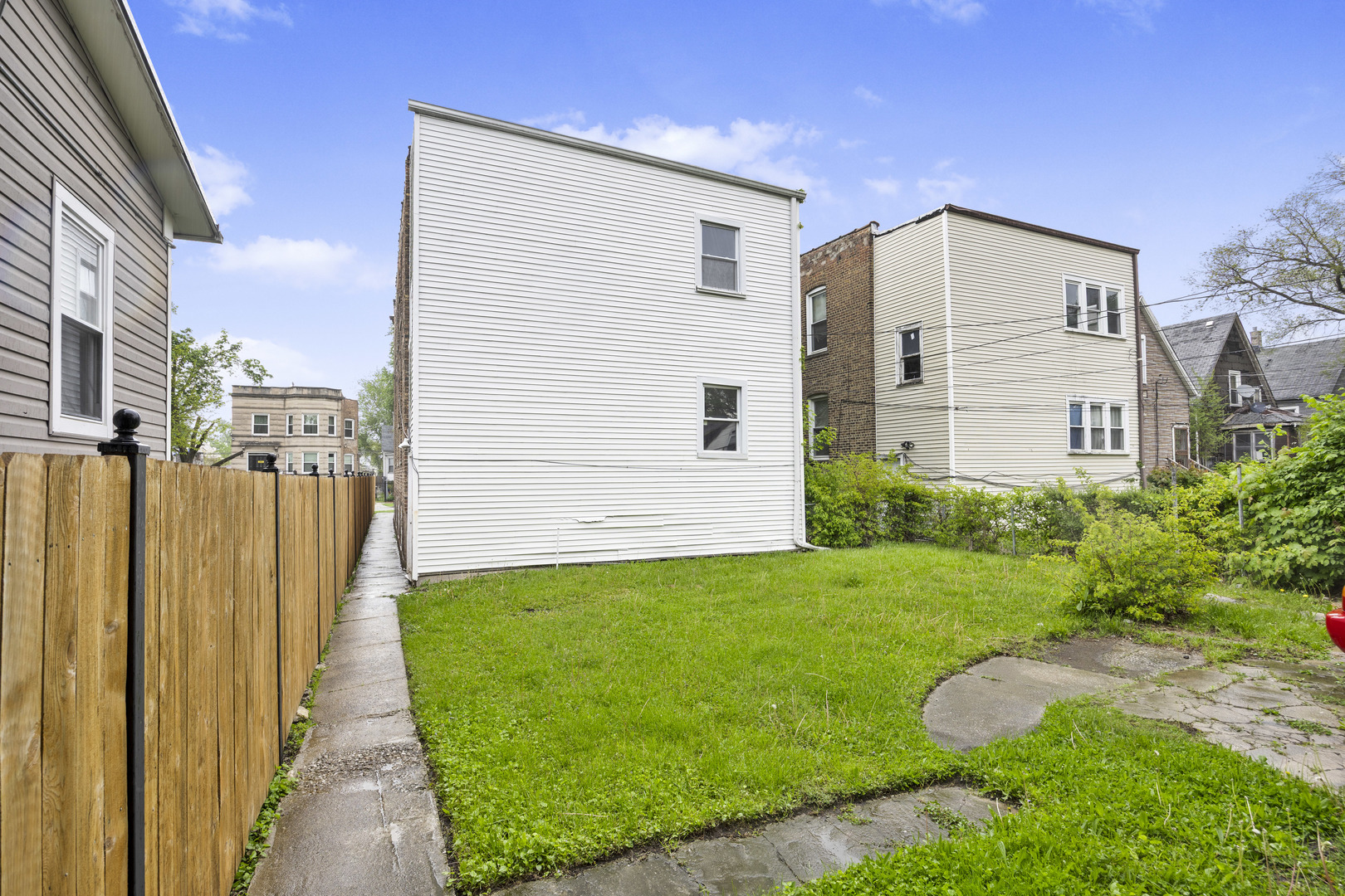 35 W 109th Street, Chicago, IL 60628