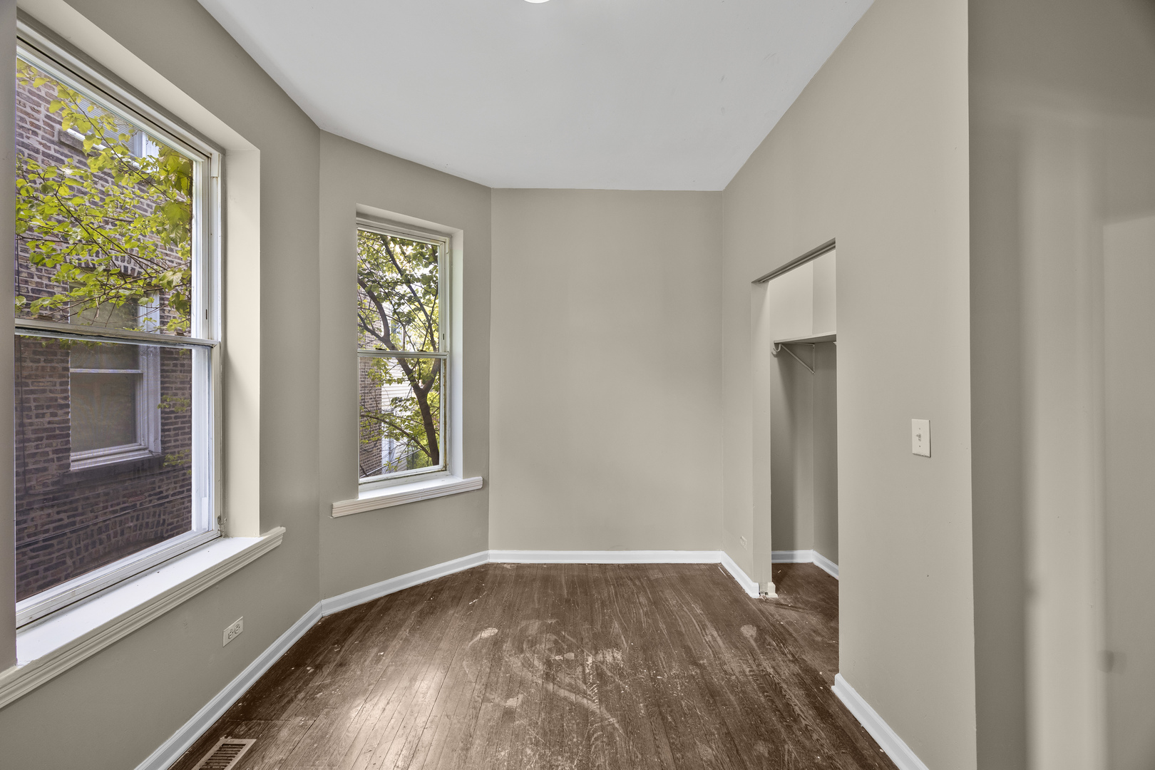 35 W 109th Street, Chicago, IL 60628