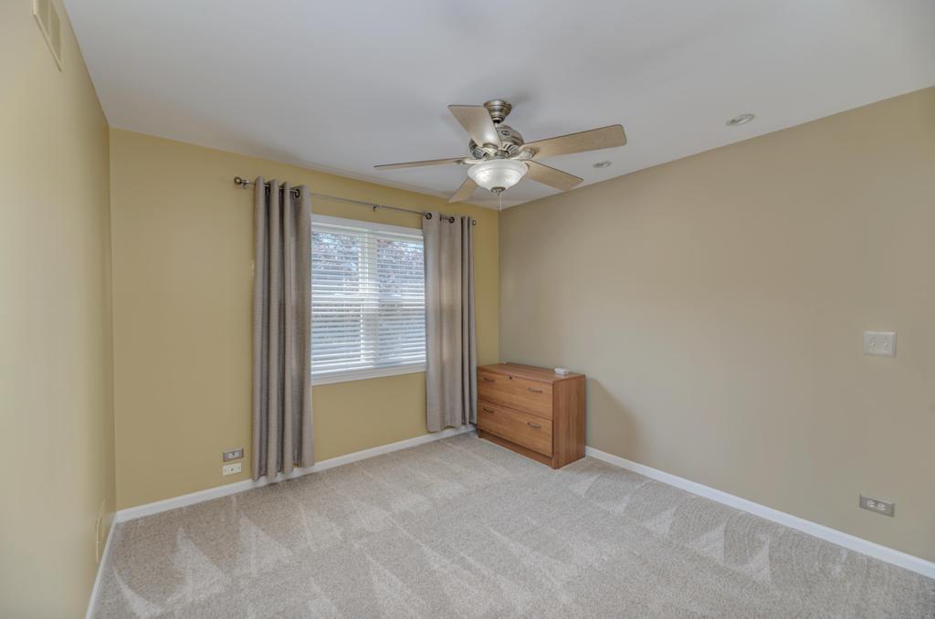 1216 Churchill Road, Bartlett, IL 60103