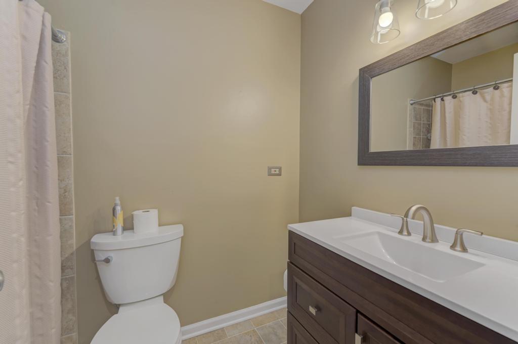 1216 Churchill Road, Bartlett, IL 60103