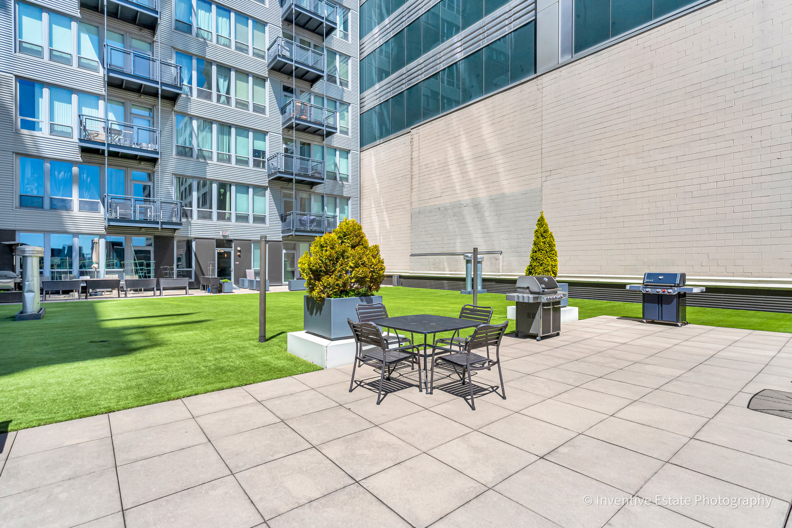 565 W Quincy Street #1512, Chicago, IL 60661