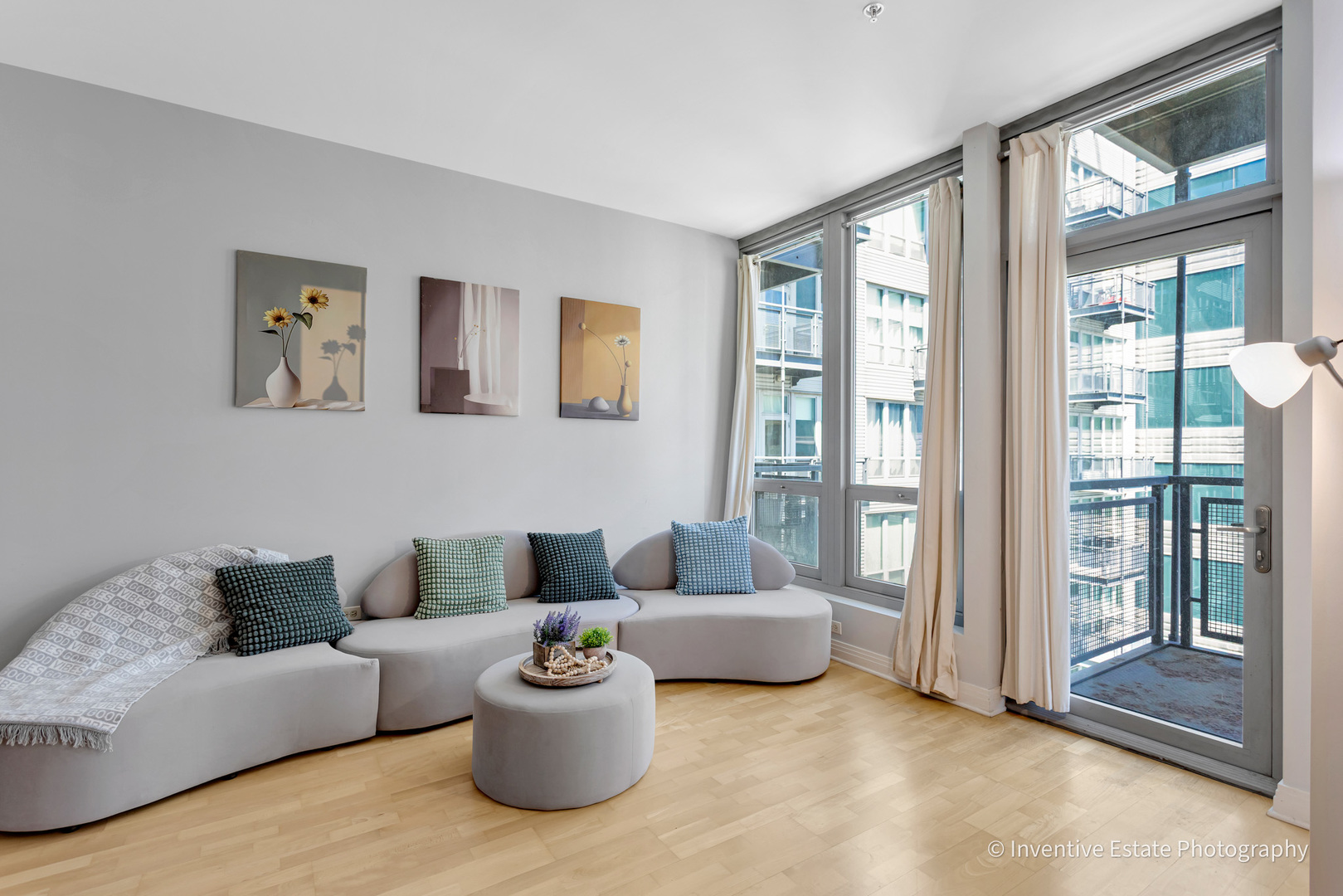 565 W Quincy Street #1512, Chicago, IL 60661
