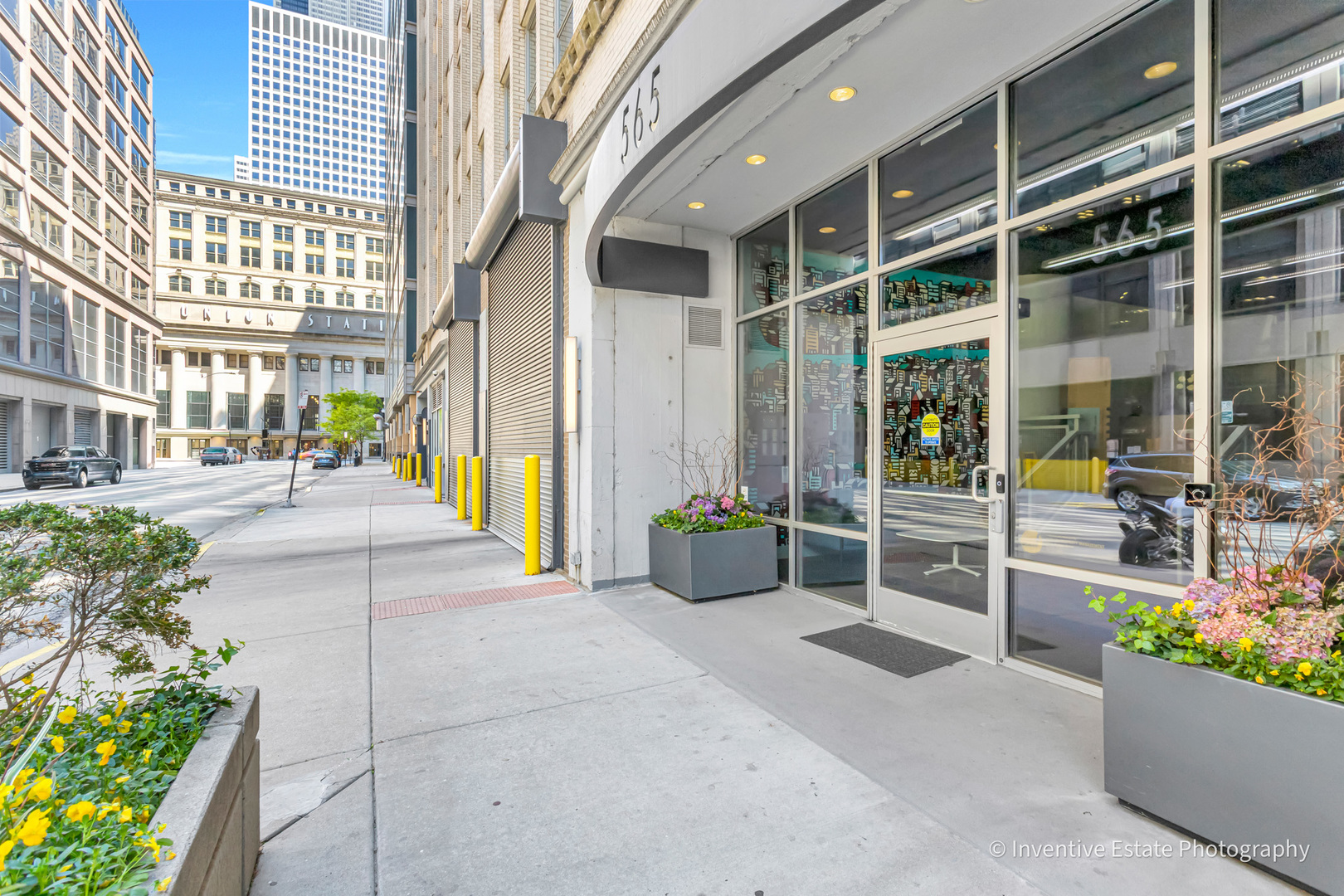 565 W Quincy Street #1512, Chicago, IL 60661