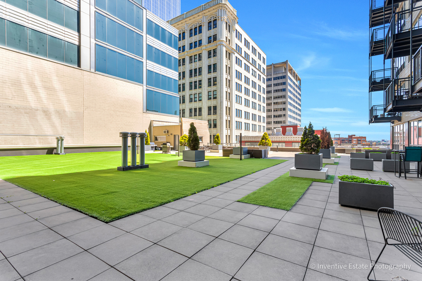 565 W Quincy Street #1512, Chicago, IL 60661