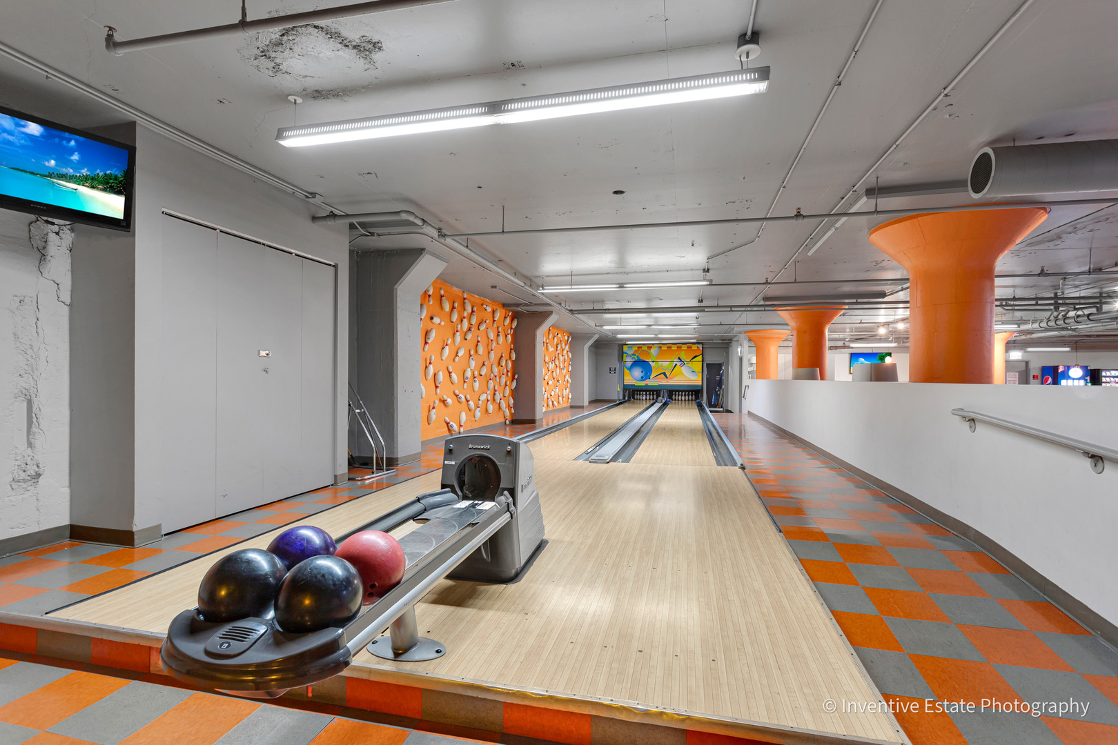 565 W Quincy Street #1512, Chicago, IL 60661