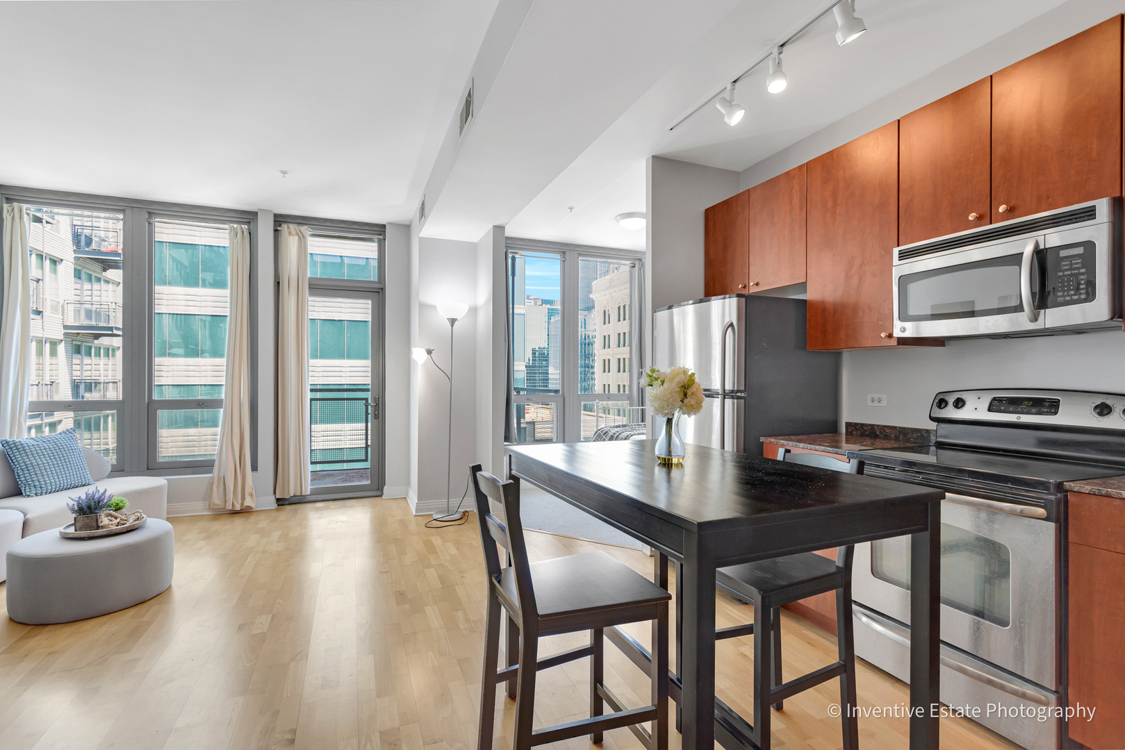 565 W Quincy Street #1512, Chicago, IL 60661