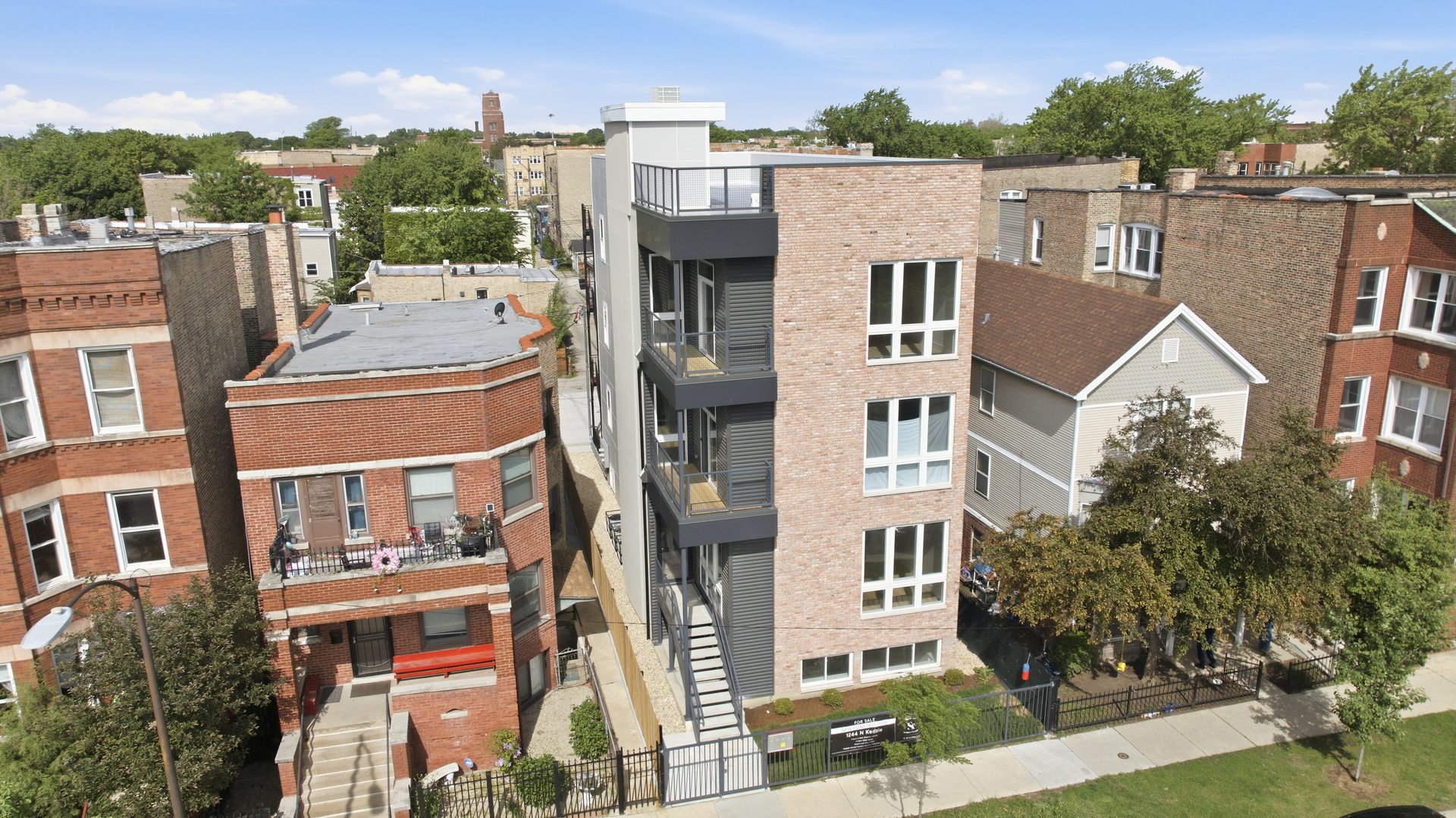 1244 N Kedzie Avenue #2, Chicago, IL 60651