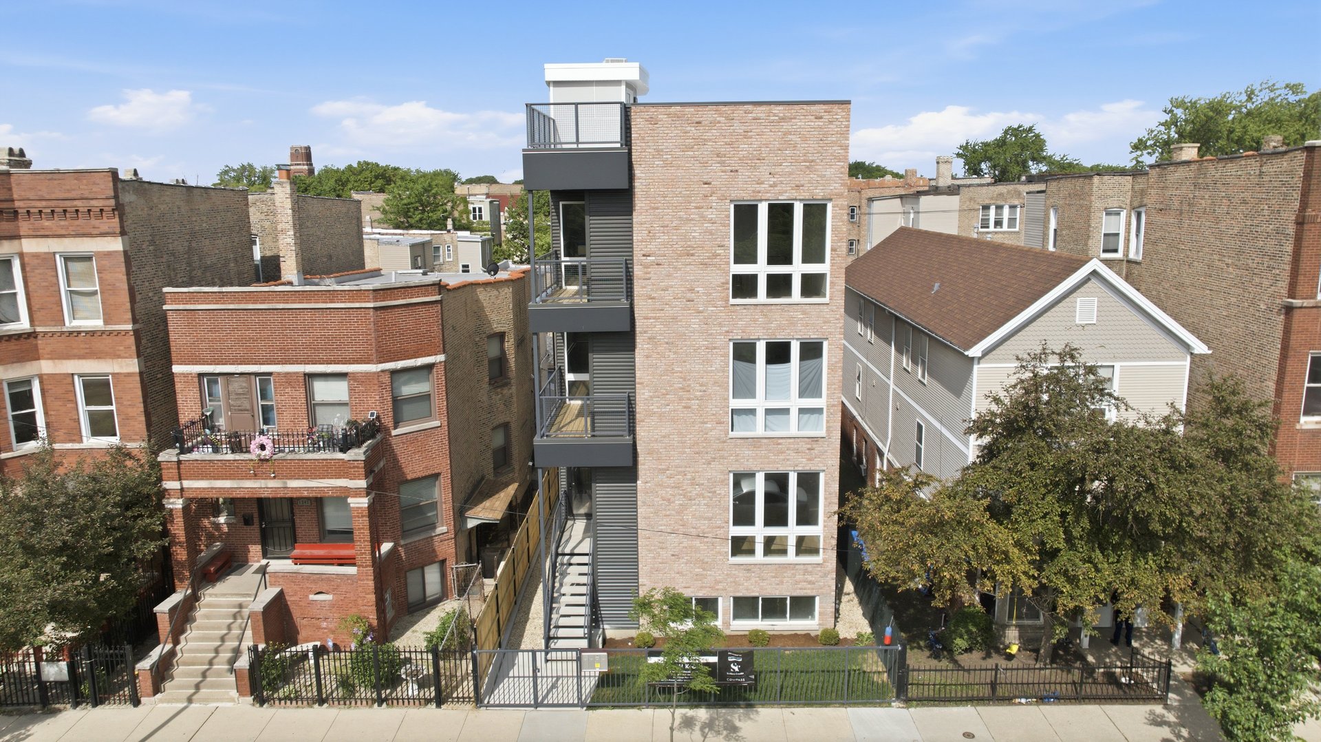 1244 N Kedzie Avenue #2, Chicago, IL 60651