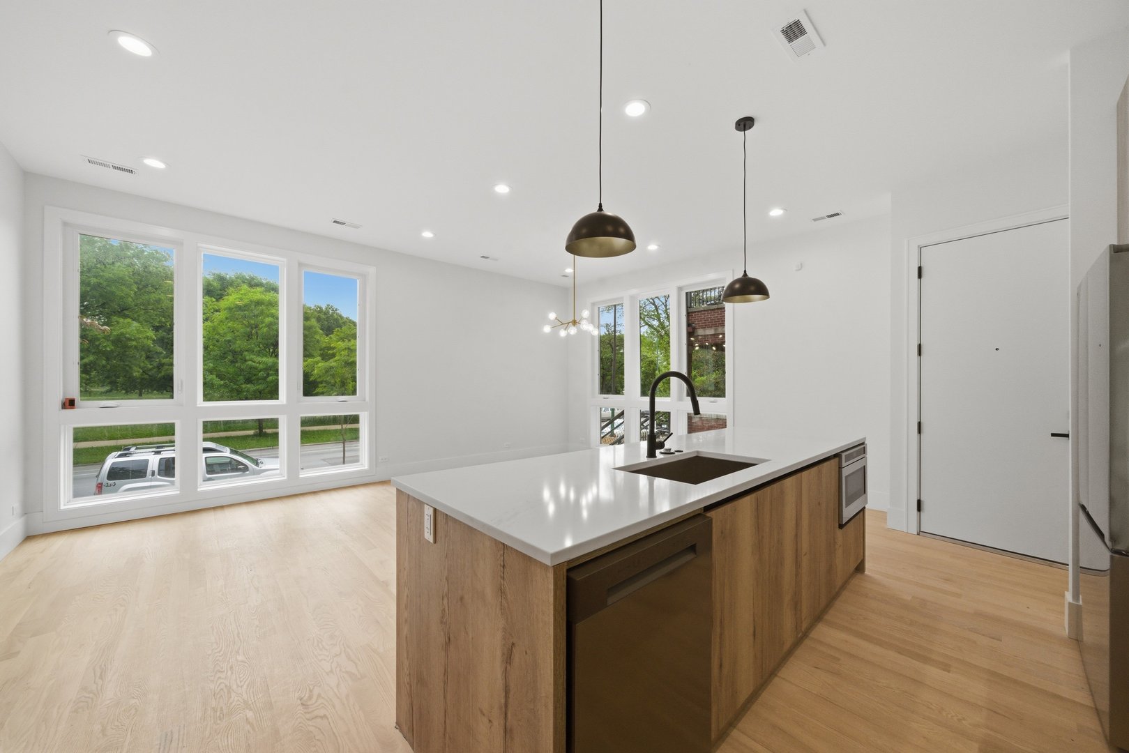1244 N Kedzie Avenue #2, Chicago, IL 60651