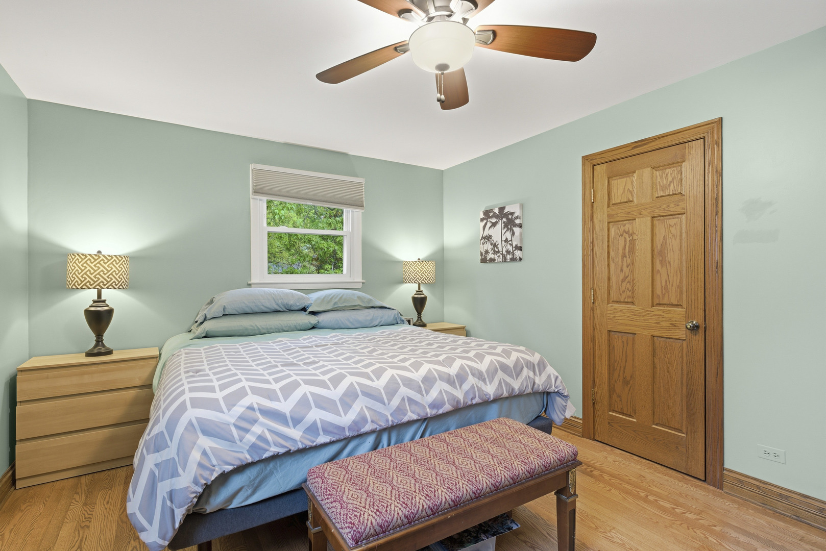 1940 Brentwood Lane, Wheaton, IL 60189