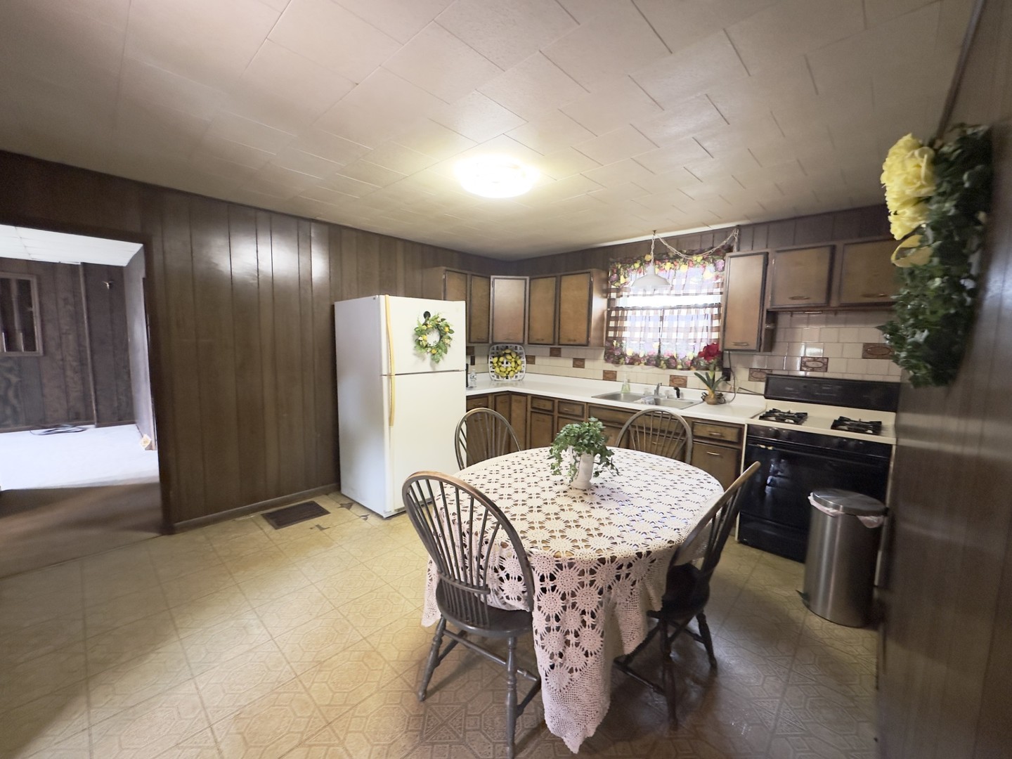 1332 Chartres Street, Lasalle, IL 61301