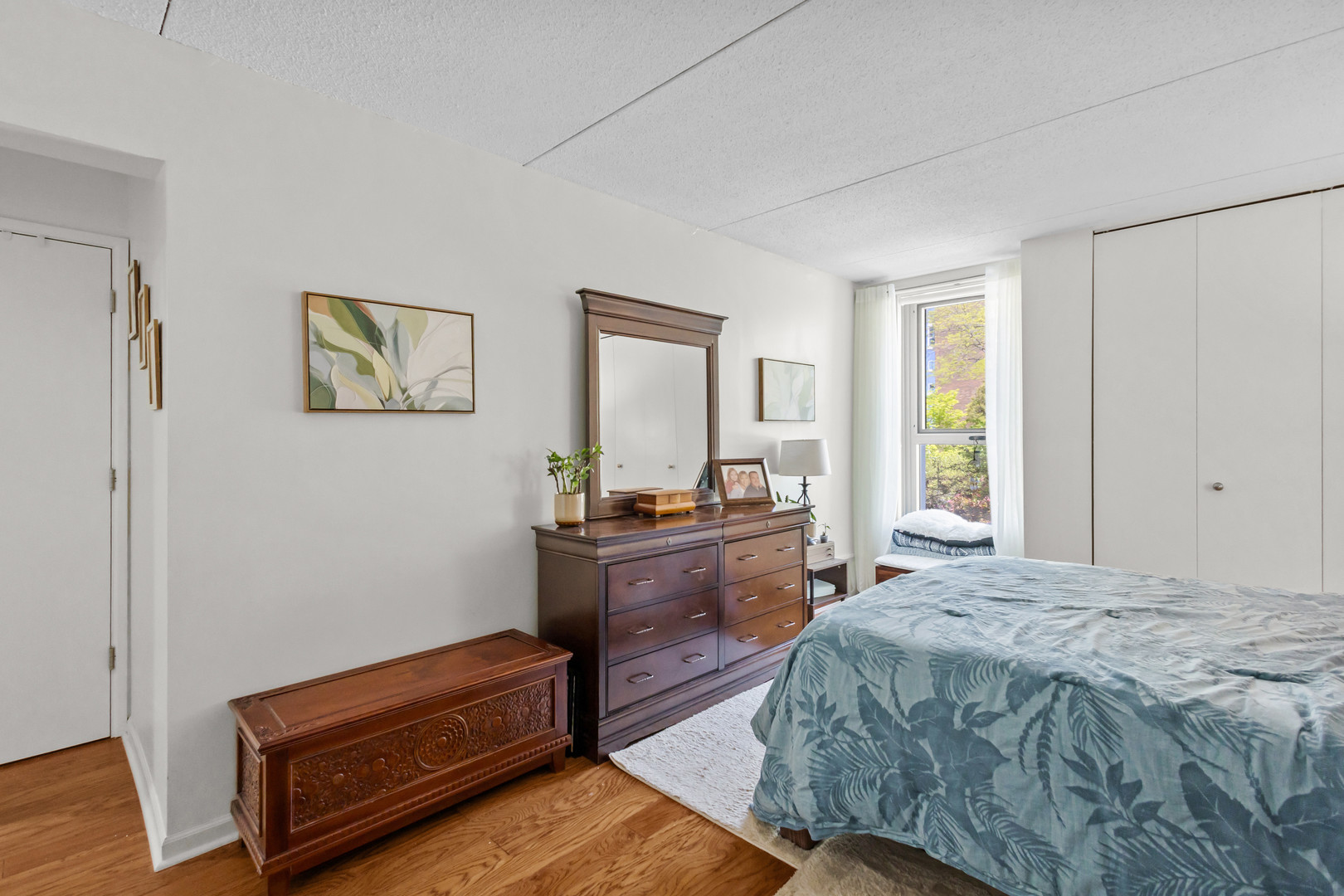 1625 Sheridan Road #206, Wilmette, IL 60091
