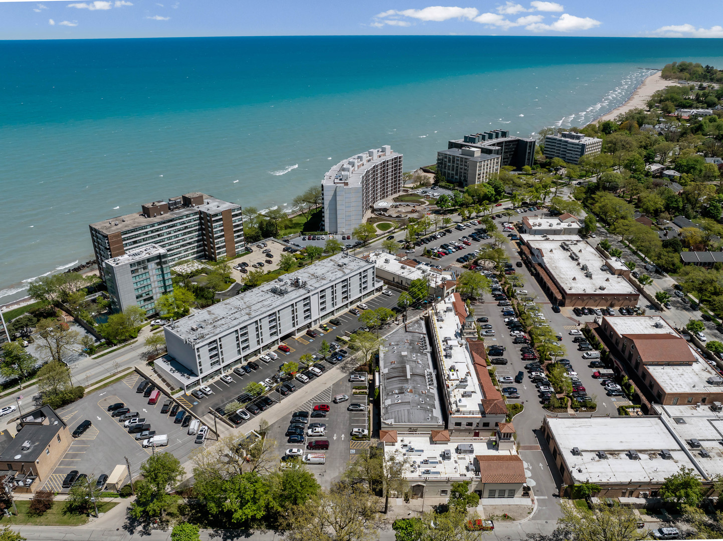 1625 Sheridan Road #206, Wilmette, IL 60091
