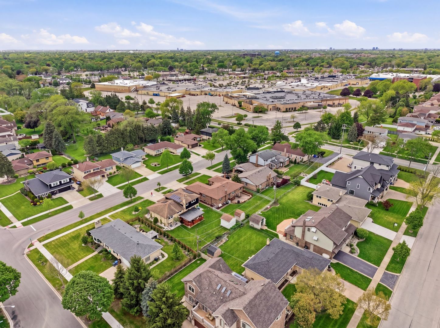 1308 E Thayer Street, Mount Prospect, IL 60056
