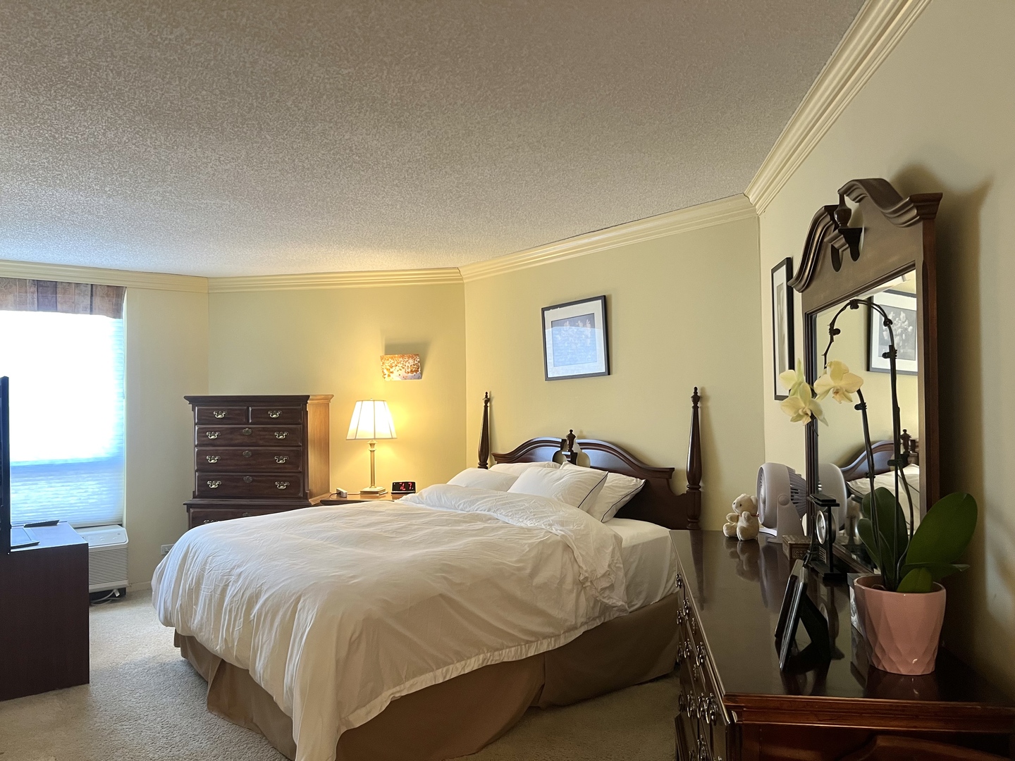 5320 N Sheridan Road #2203, Chicago, IL 60640