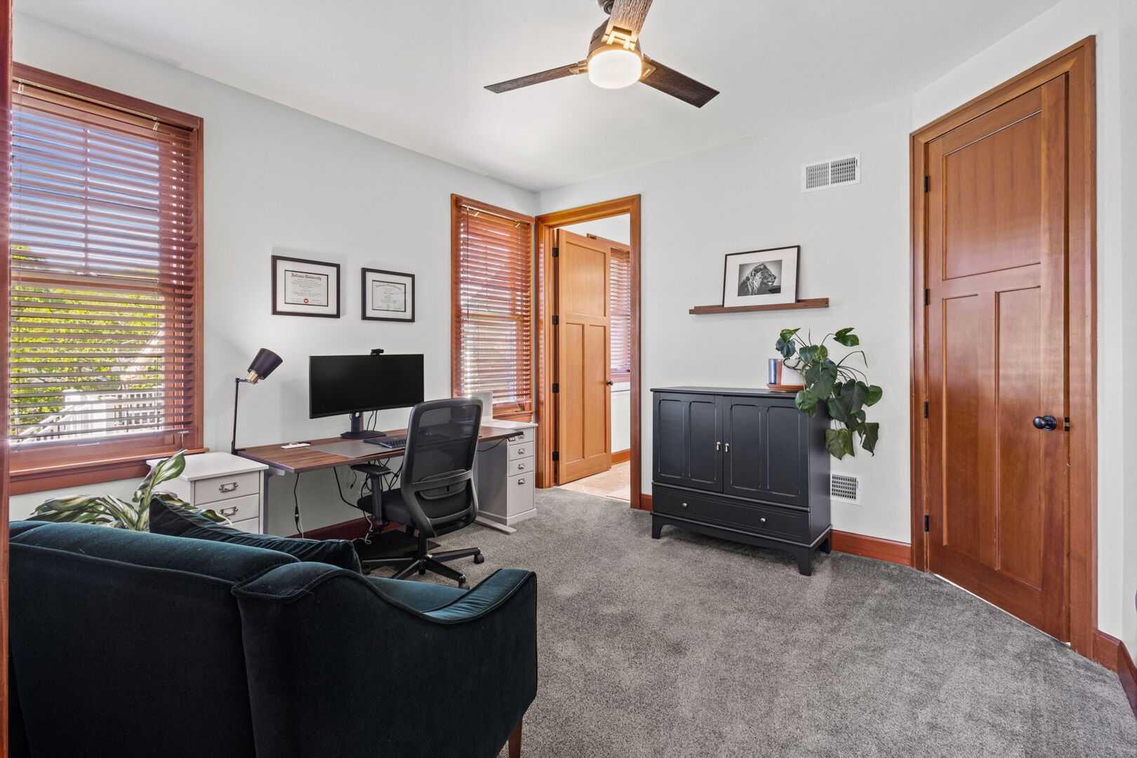 212 S Bothwell Street, Palatine, IL 60067