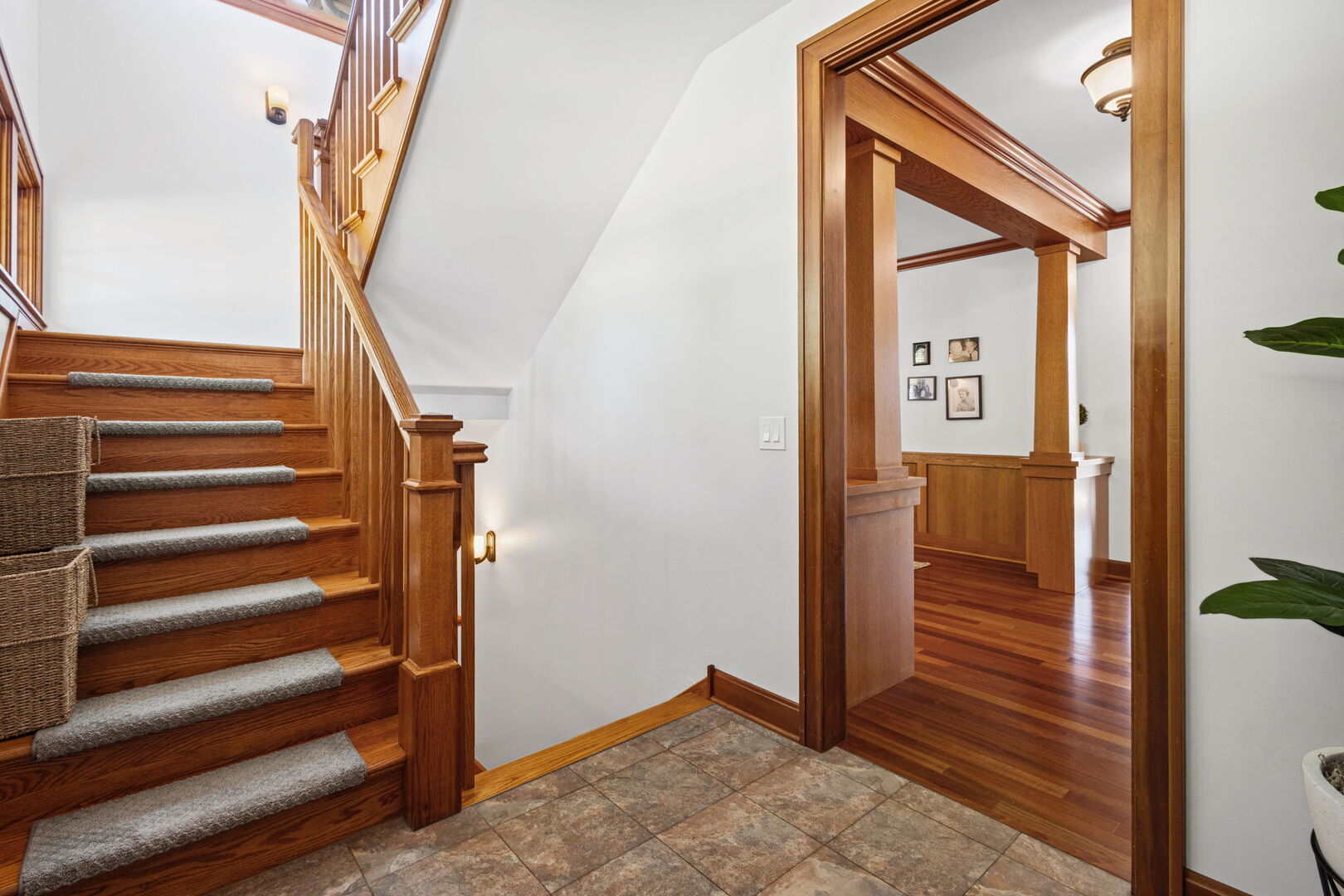 212 S Bothwell Street, Palatine, IL 60067