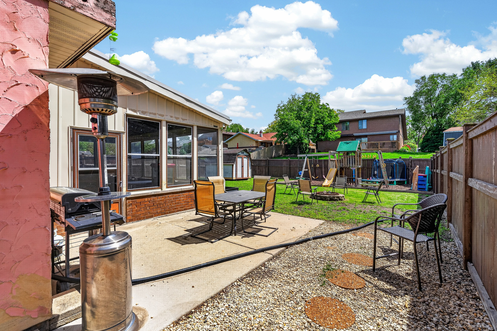 5245 170th Street, Oak Forest, IL 60452