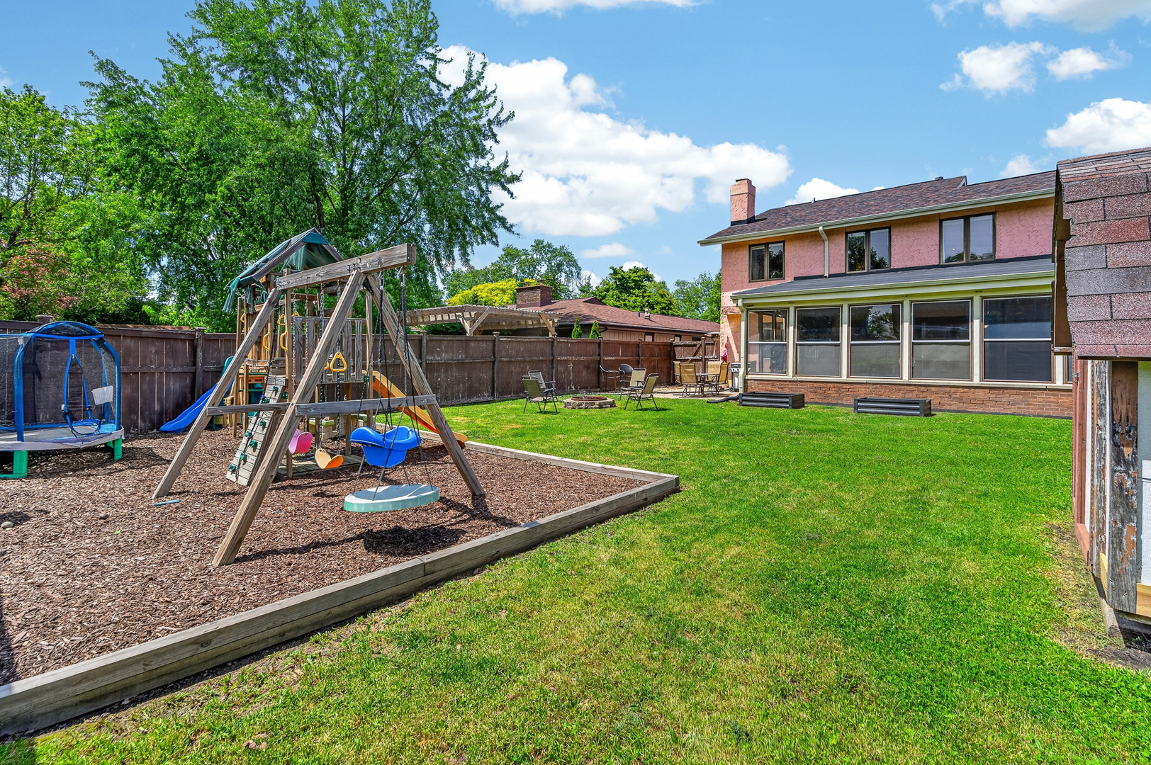 5245 170th Street, Oak Forest, IL 60452