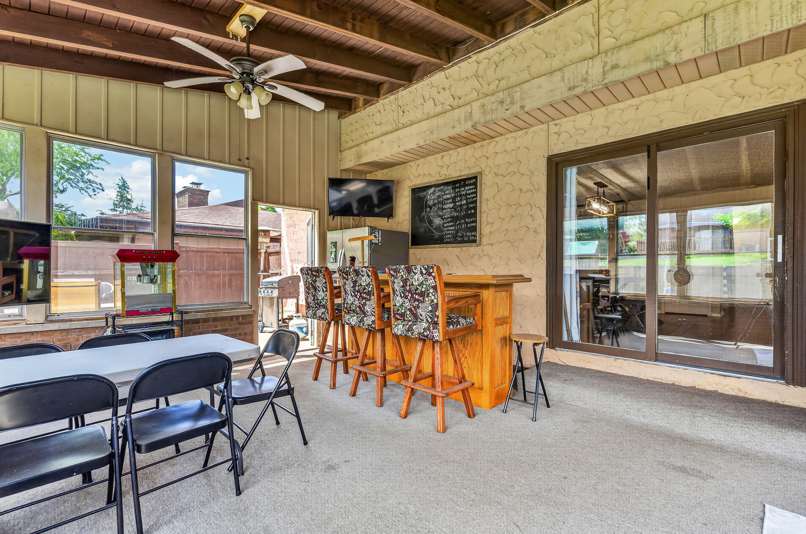 5245 170th Street, Oak Forest, IL 60452