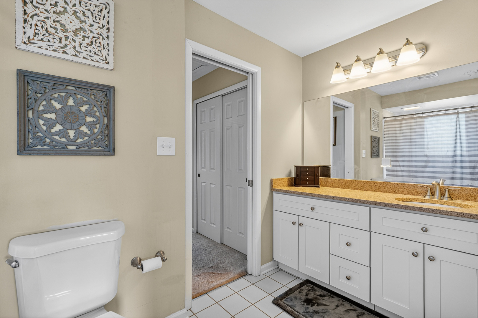 5245 170th Street, Oak Forest, IL 60452