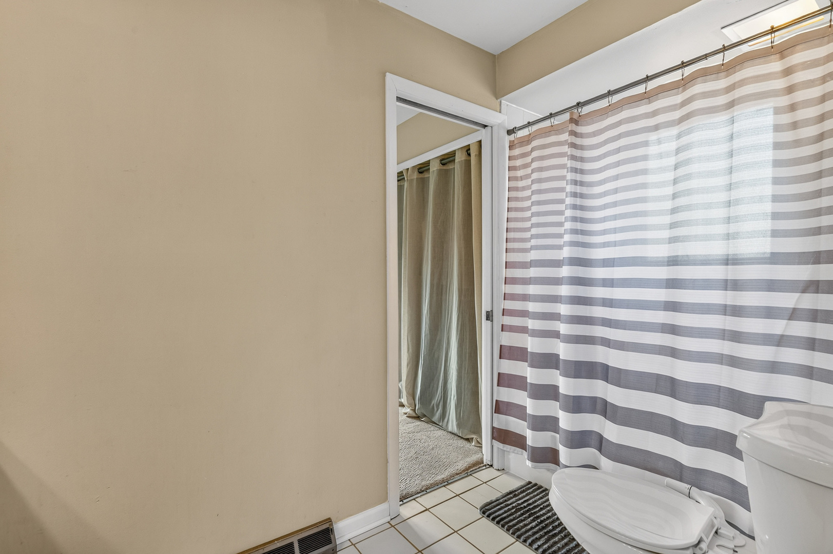 5245 170th Street, Oak Forest, IL 60452