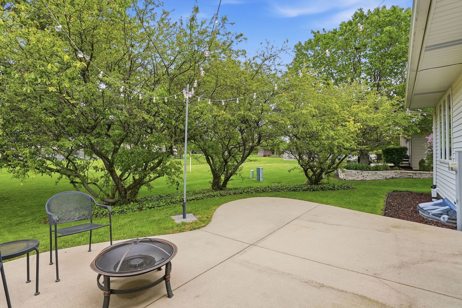 309 Andrea Drive, Manhattan, IL 60442