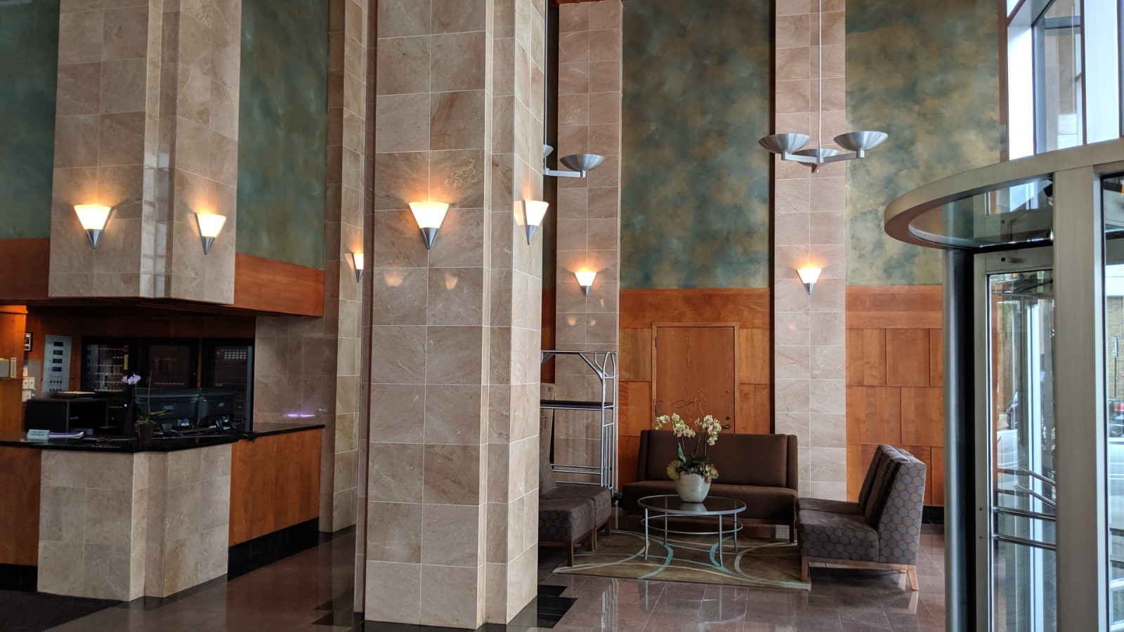1122 N Clark Street #1004, Chicago, IL 60610