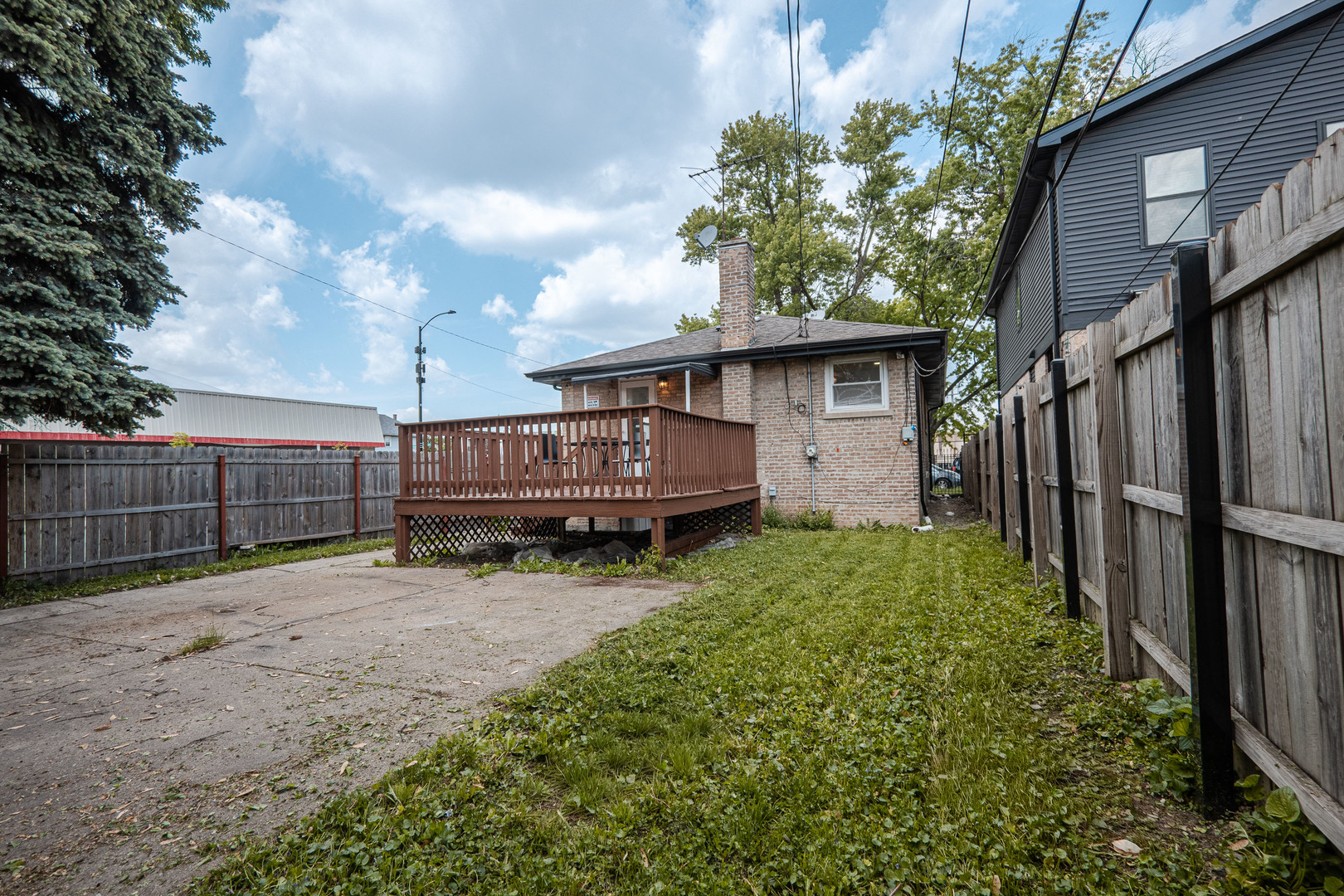 5133 W Monroe Street, Chicago, IL 60644