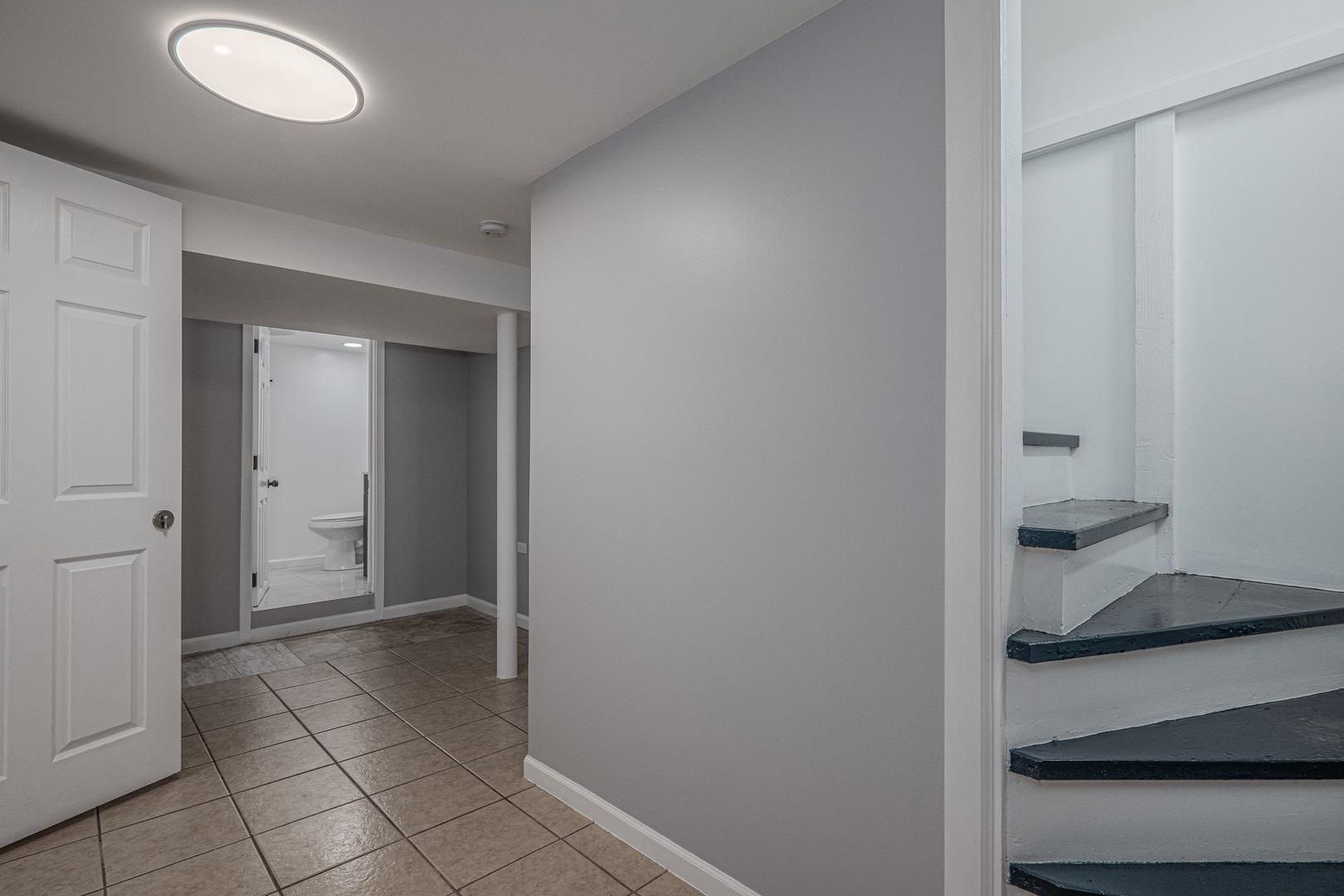 5133 W Monroe Street, Chicago, IL 60644