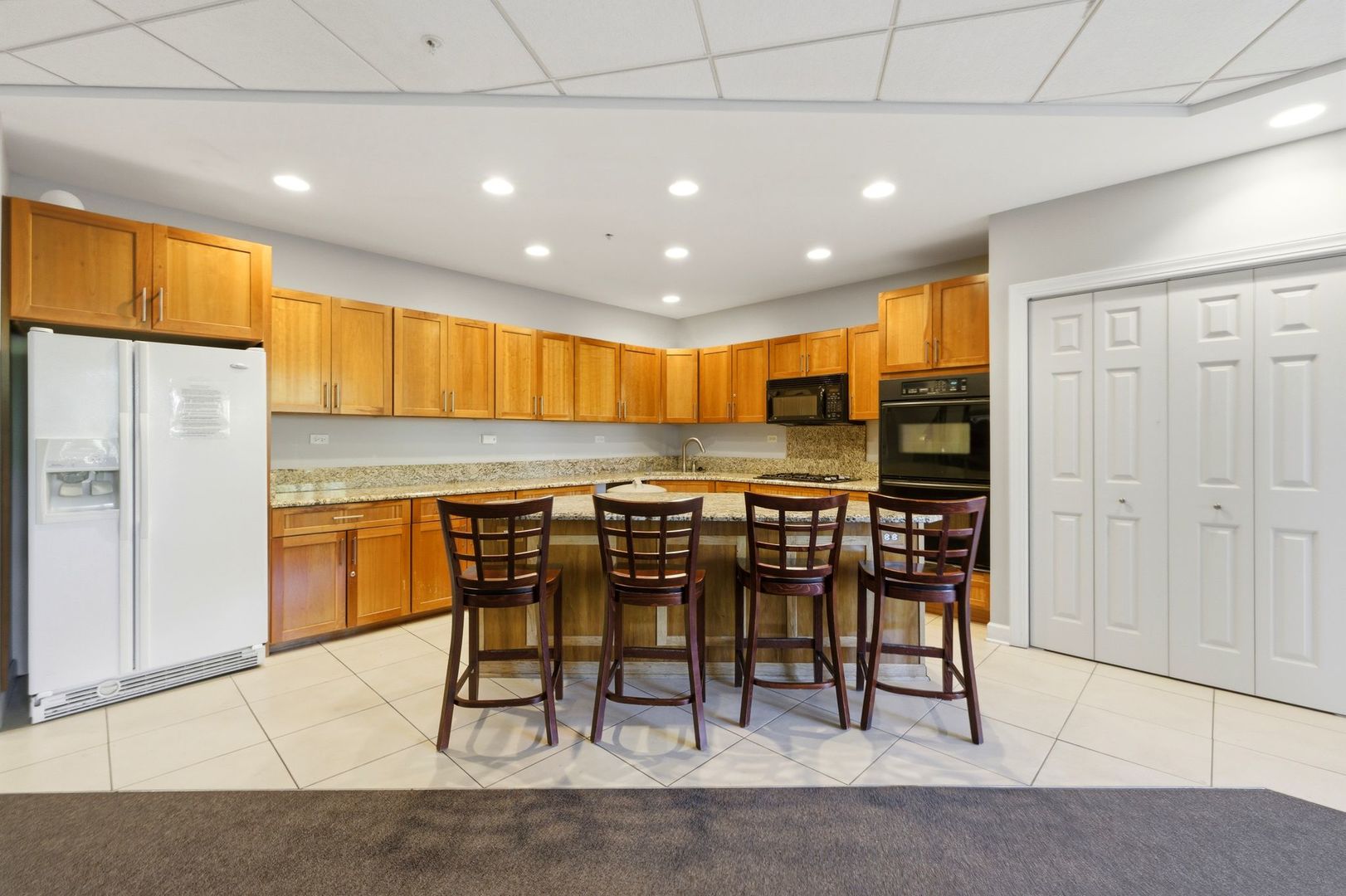 1 Renaissance Place #816, Palatine, IL 60067