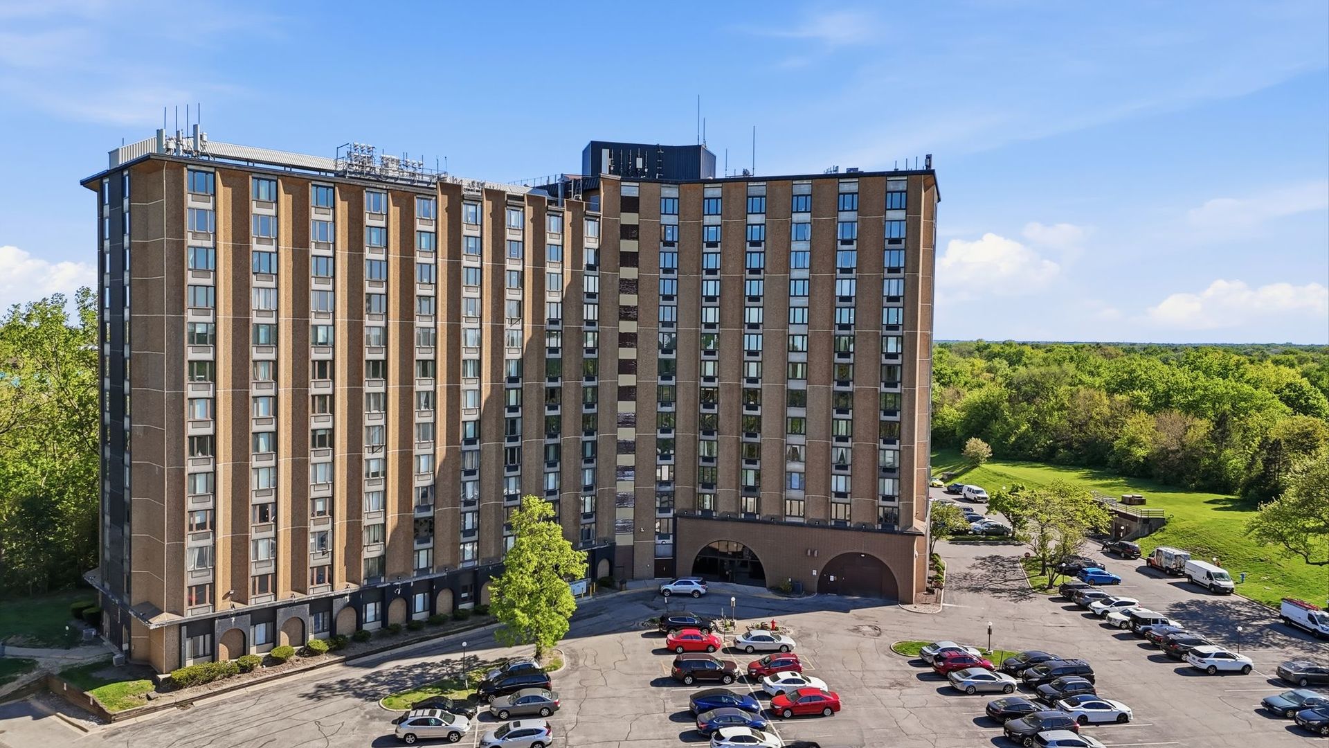 1 Renaissance Place #816, Palatine, IL 60067