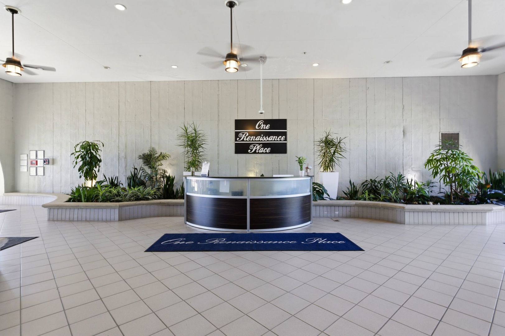 1 Renaissance Place #816, Palatine, IL 60067