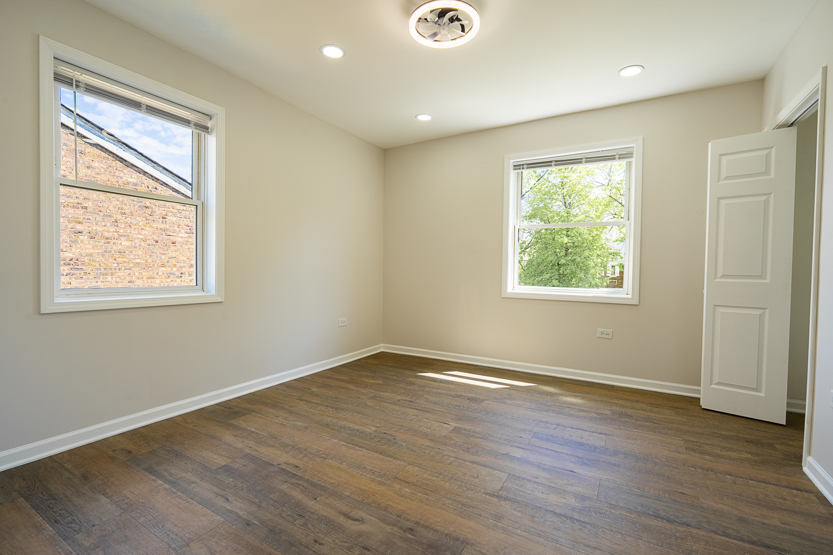 734 E 105th Street, Chicago, IL 60628