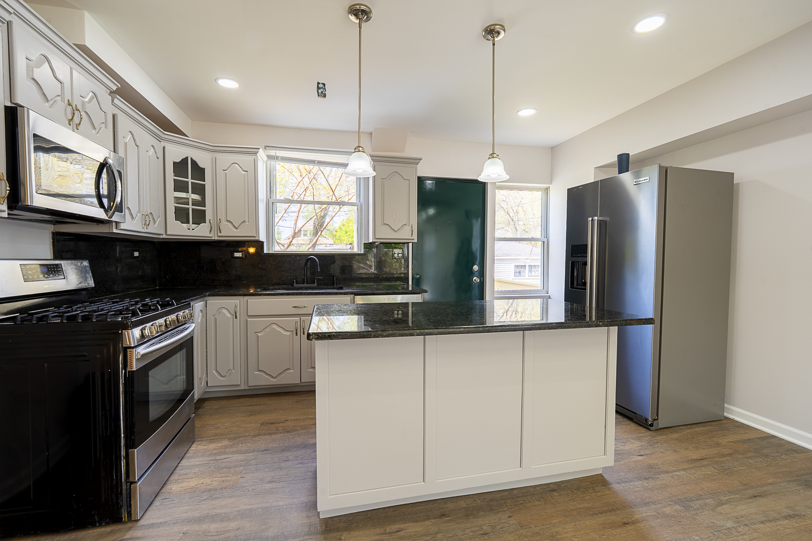 734 E 105th Street, Chicago, IL 60628