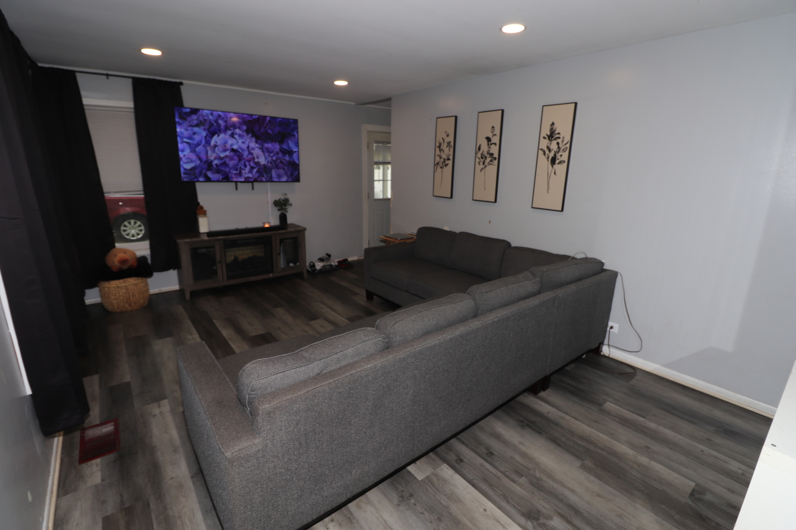 2702 Saint James Street, Rolling Meadows, IL 60008
