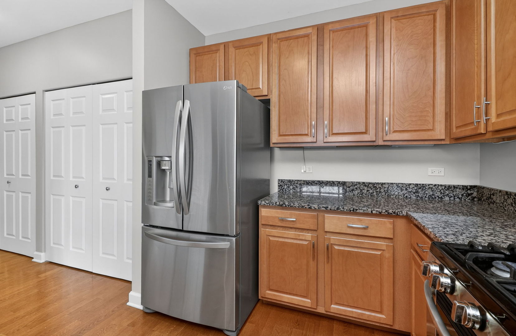 1600 S Prairie Avenue #709, Chicago, IL 60616