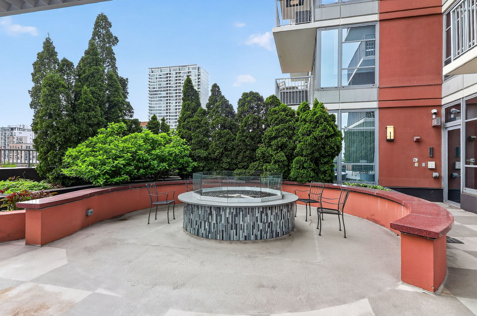 1600 S Prairie Avenue #709, Chicago, IL 60616