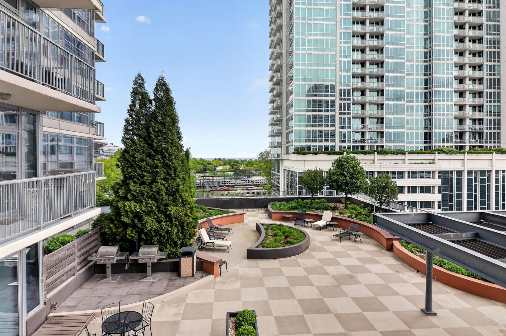 1600 S Prairie Avenue #709, Chicago, IL 60616