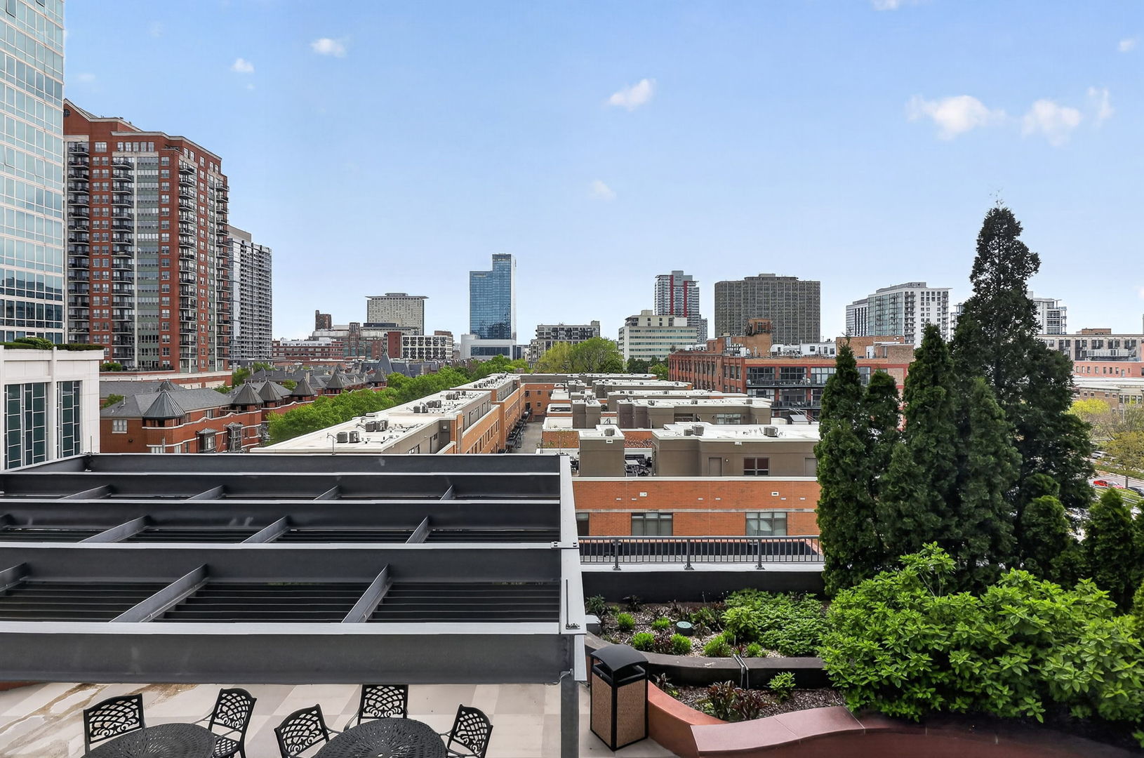 1600 S Prairie Avenue #709, Chicago, IL 60616