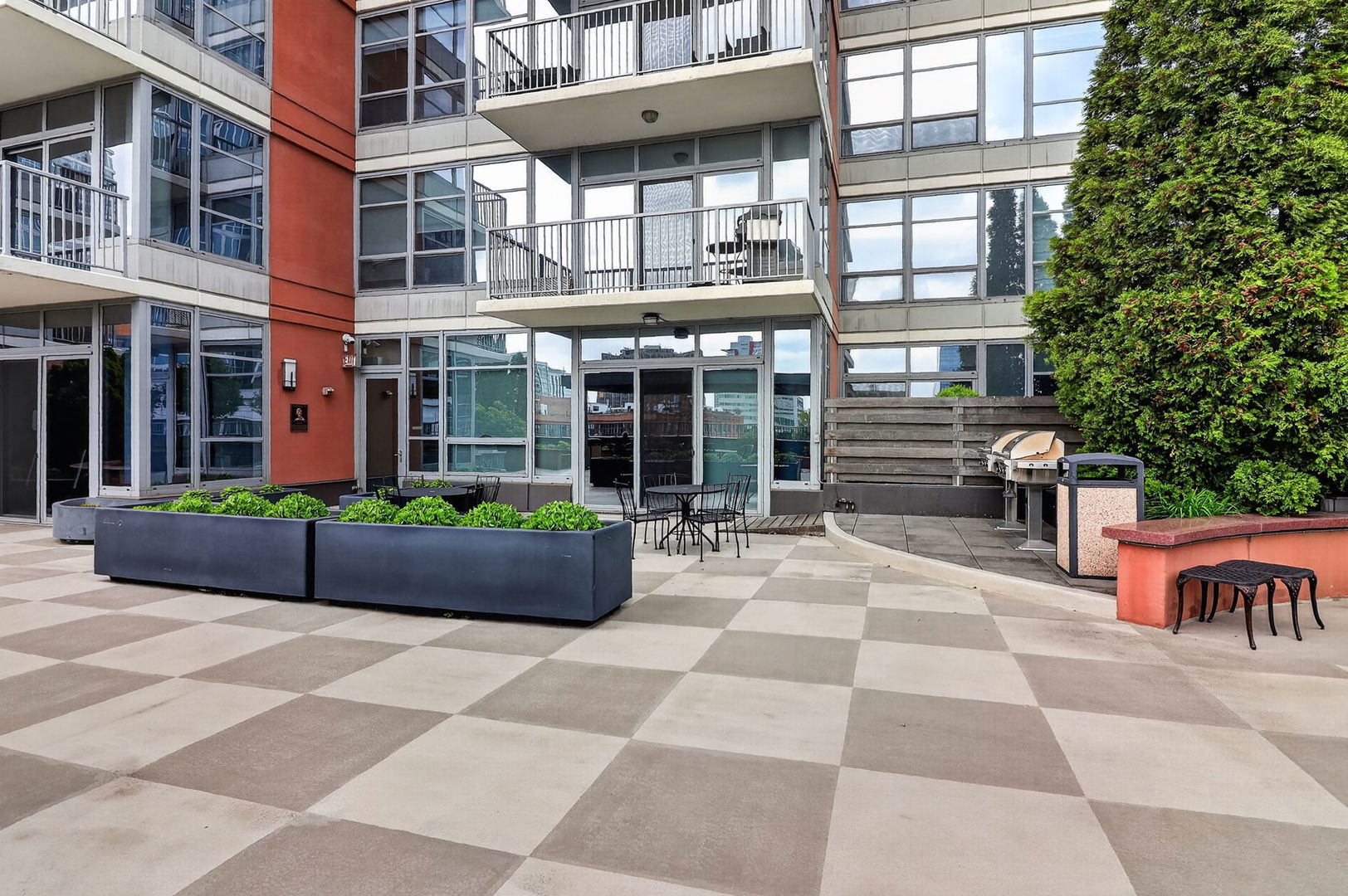 1600 S Prairie Avenue #709, Chicago, IL 60616