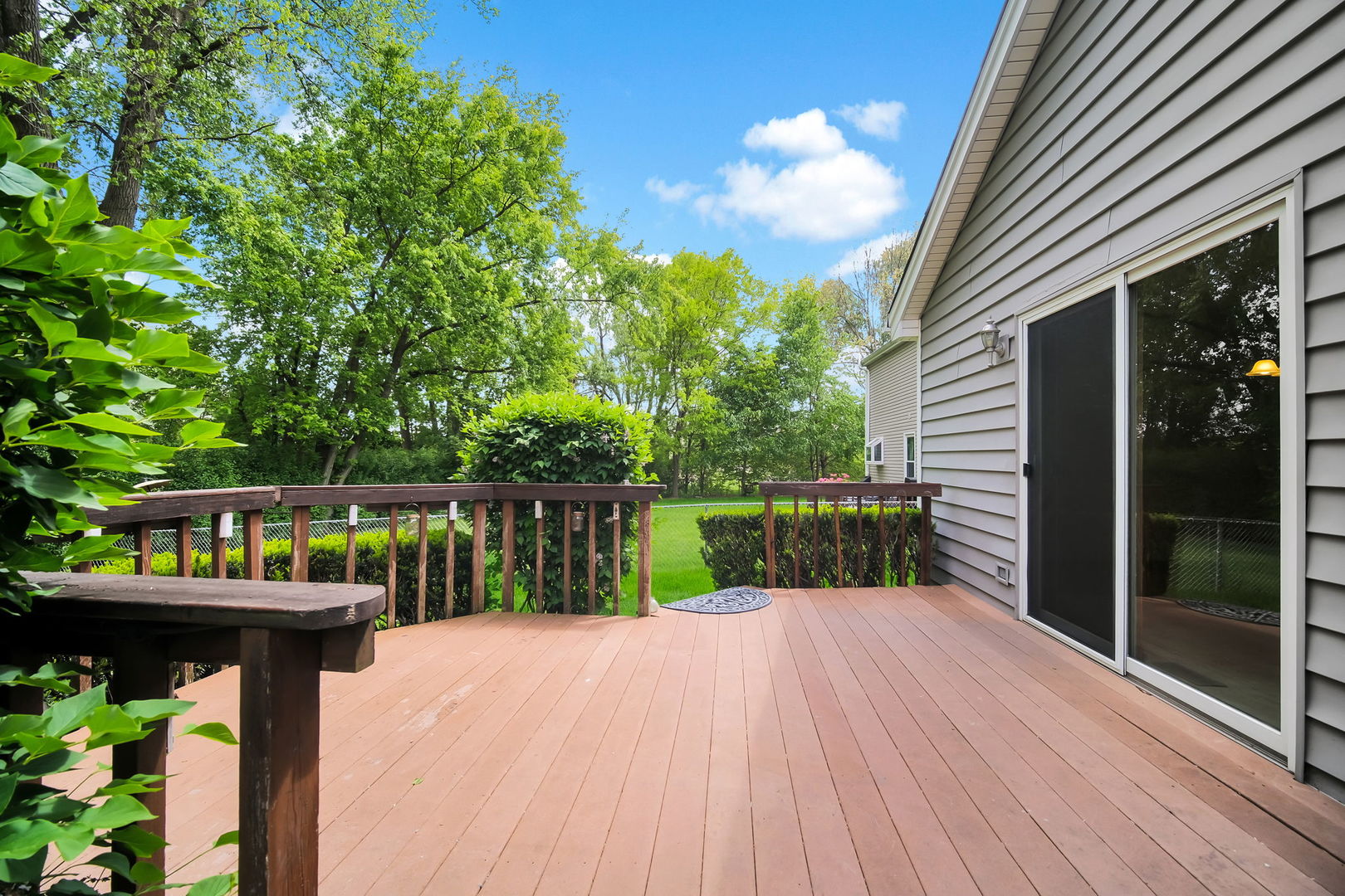 S075 Pleasant Hill Road, Wheaton, IL 60187