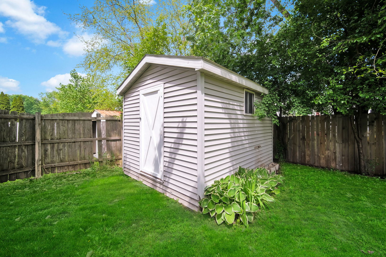S075 Pleasant Hill Road, Wheaton, IL 60187