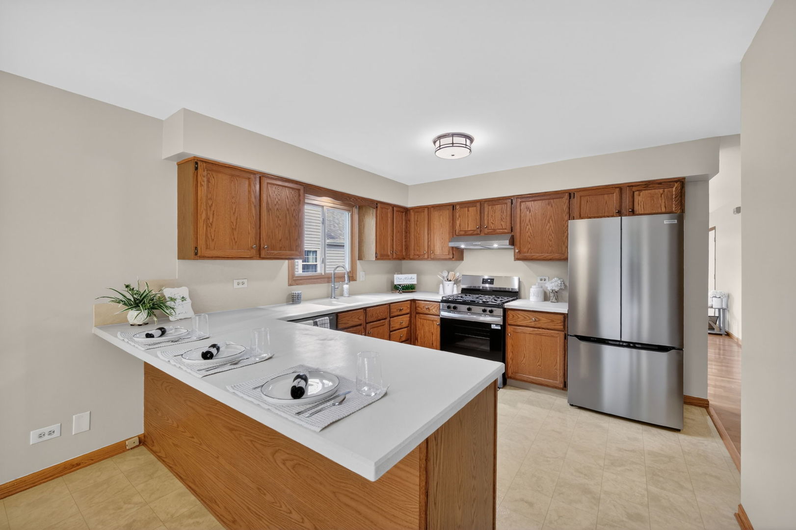 S075 Pleasant Hill Road, Wheaton, IL 60187