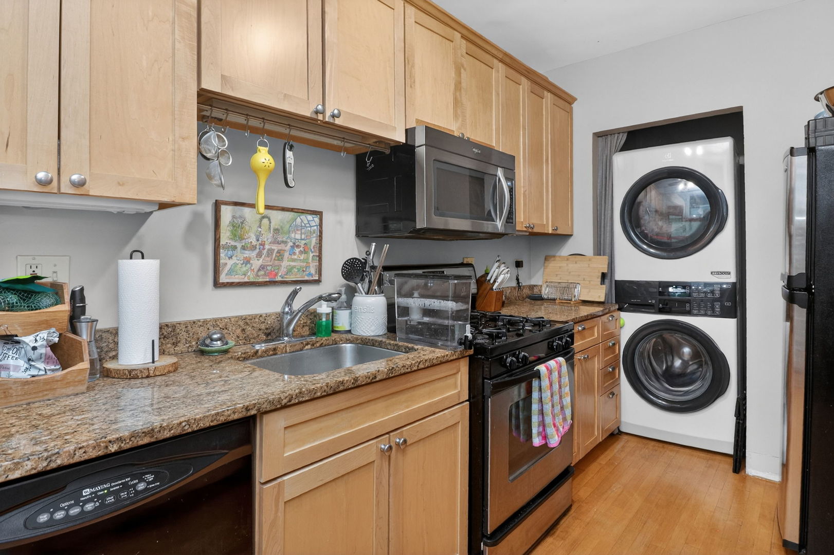 814 S MAPLE Avenue #2N, Oak Park, IL 60304