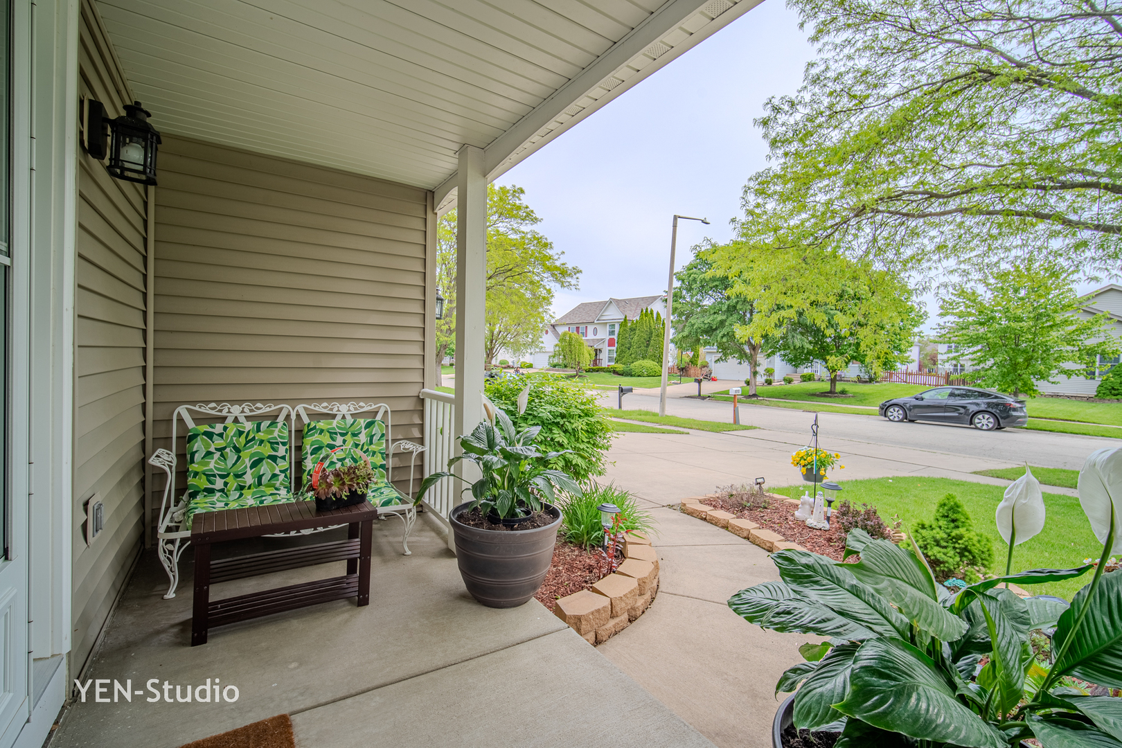 1713 Chestnut Hill Road, Plainfield, IL 60586