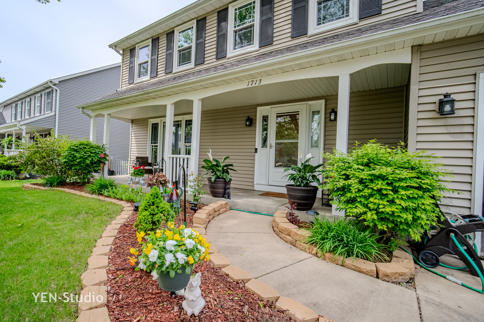 1713 Chestnut Hill Road, Plainfield, IL 60586