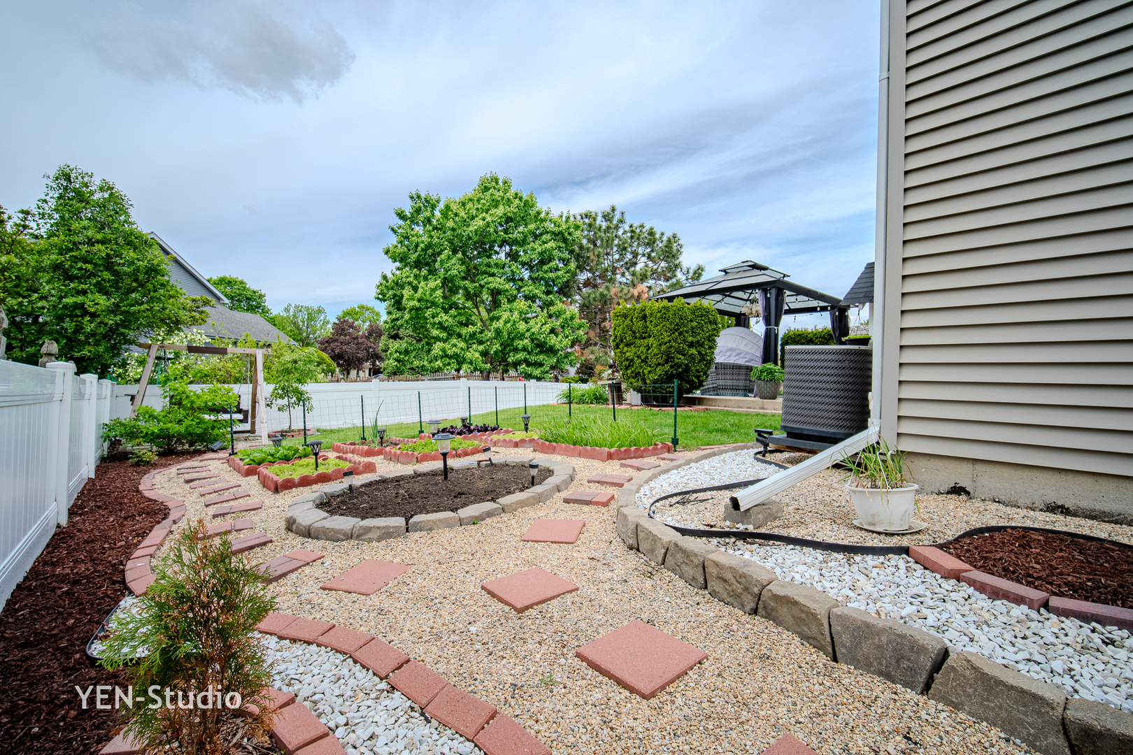 1713 Chestnut Hill Road, Plainfield, IL 60586