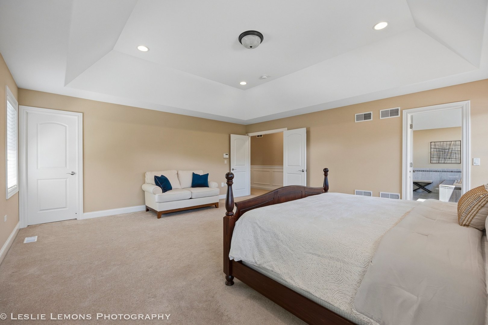 1411 Hatchwood Court, Naperville, IL 60565