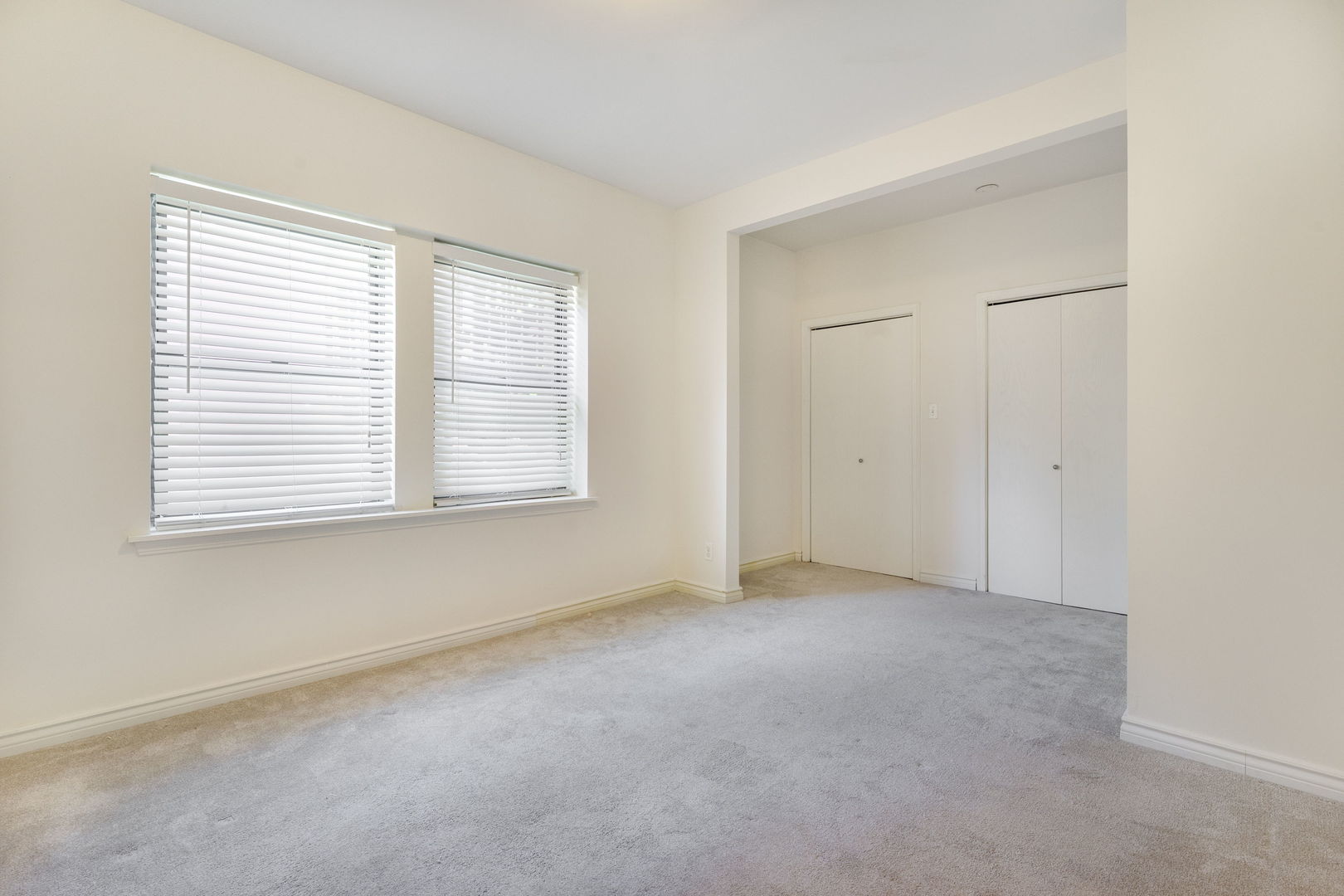 39 N Paulina Street #1, Chicago, IL 60612